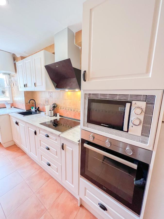 Spacious Apartment In The Center Of Torremolinos Eksteriør bilde